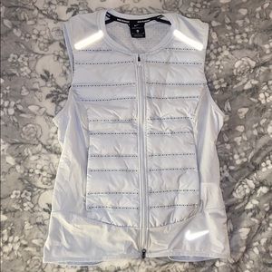 NIKE running vest